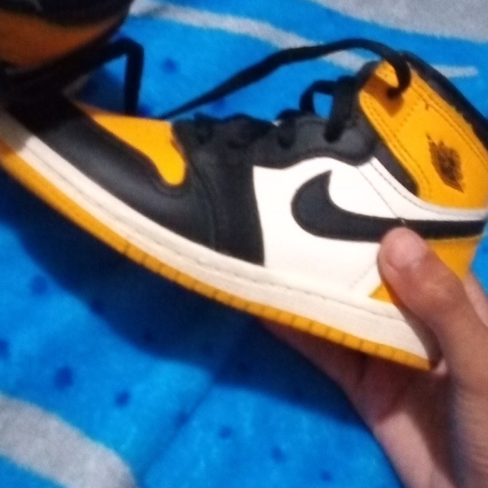 Air Jordan 1s toddler